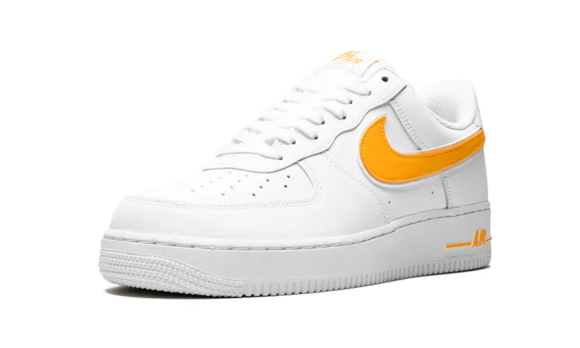 Nike Lifestyle Air Force 1 07 3 'University Gold'